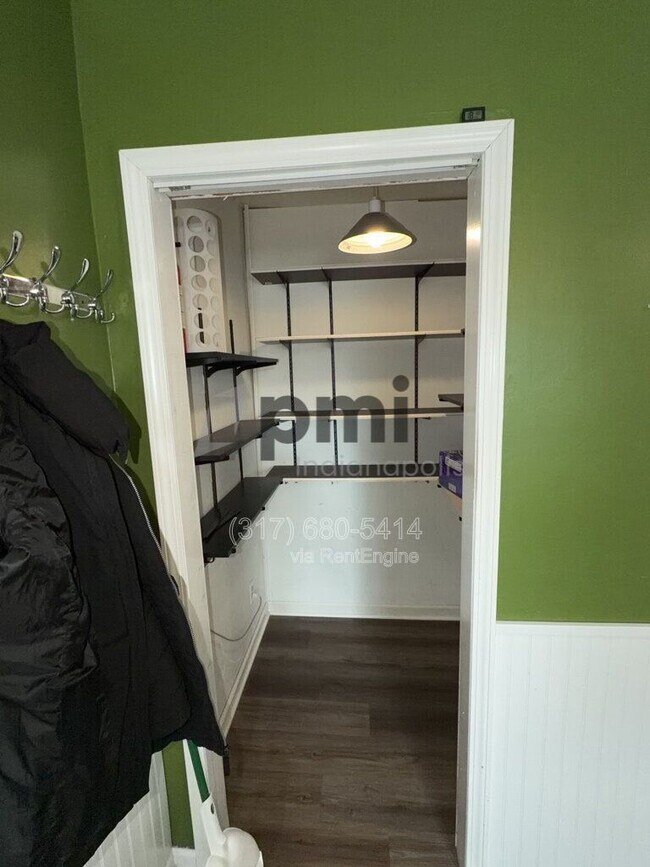 Building Photo - 635 Phaeton Pl