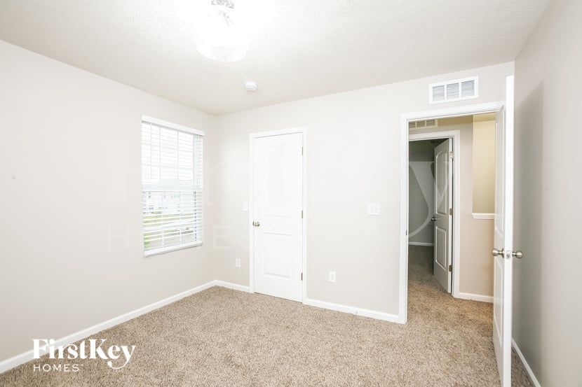 Building Photo - 6640 Harvest Moon Ln