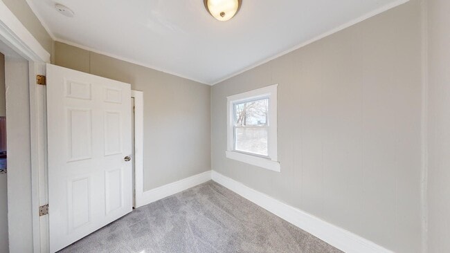 Building Photo - Clark / Fulton Area - Single Family Home - 2 Bedroom Apartment