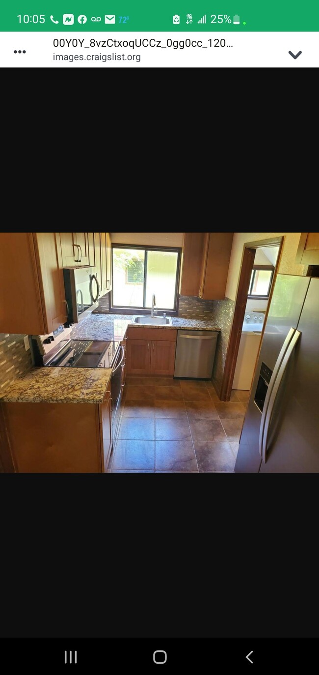 Kitchen - 47-334 Waihee Rd