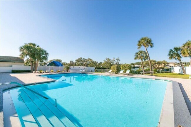 Building Photo - 4854 Marine Pky