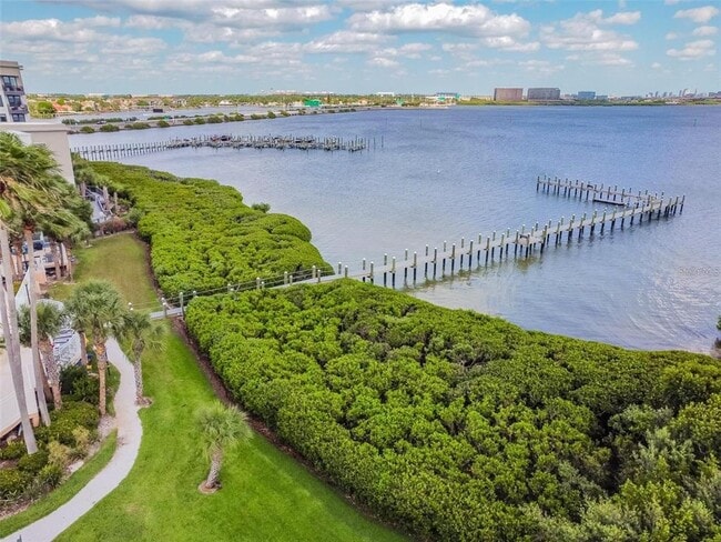 Building Photo - 4304 Bay Club Cir