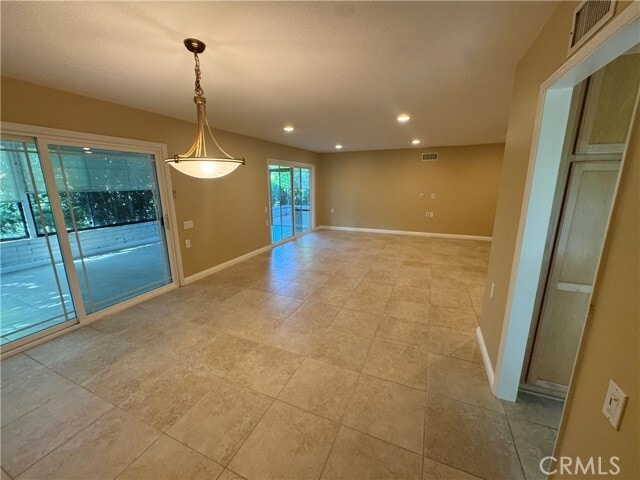 Building Photo - 5260 Duenas