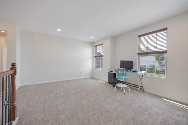 Building Photo - 2531 Basin Trail Ln