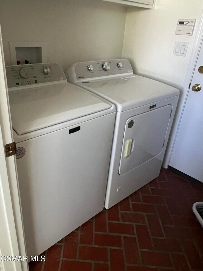 Building Photo - 5505 Verona Ct