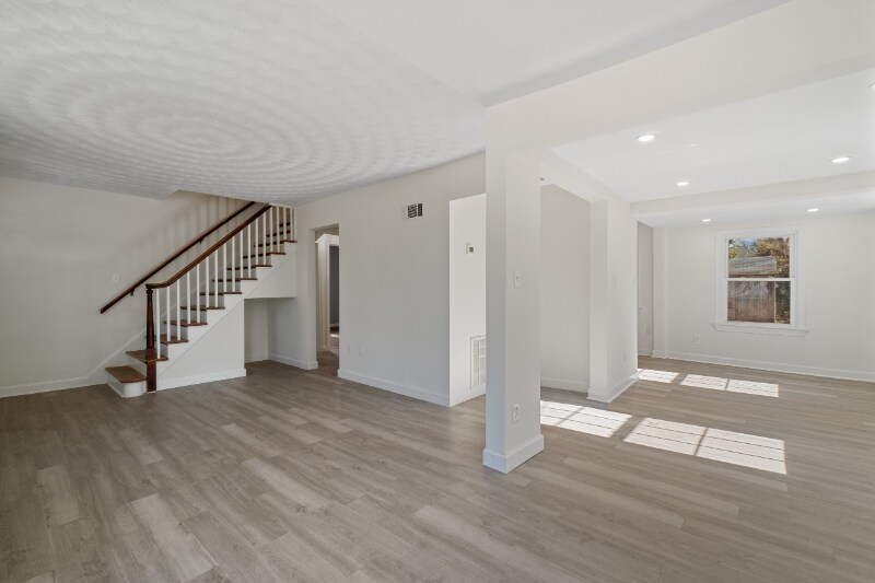 Building Photo - 1610 Shiloh Pl