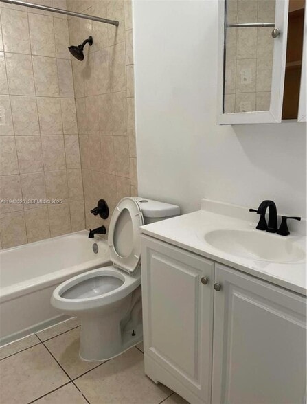 Building Photo - 845 NW 46th Ave