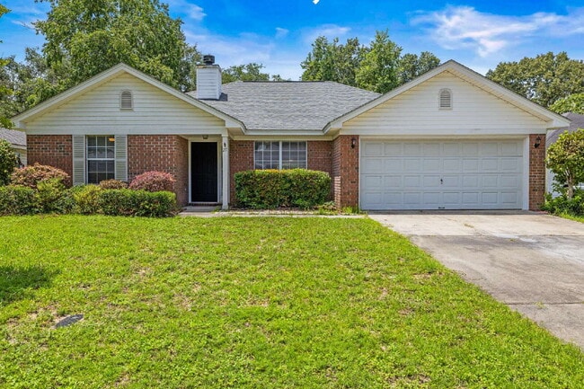 Building Photo - Charming All-Brick Home with Garage & Covered Patio!