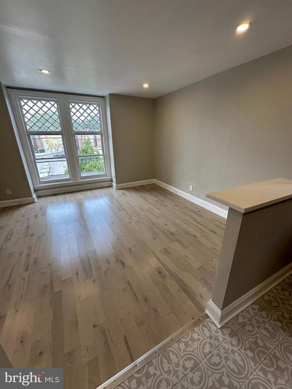 Building Photo - 4710 Warrington Ave