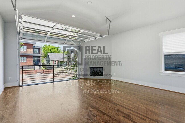 Building Photo - 1607 10th Ave N