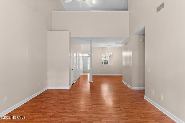 Building Photo - 5006 Carleton Dr