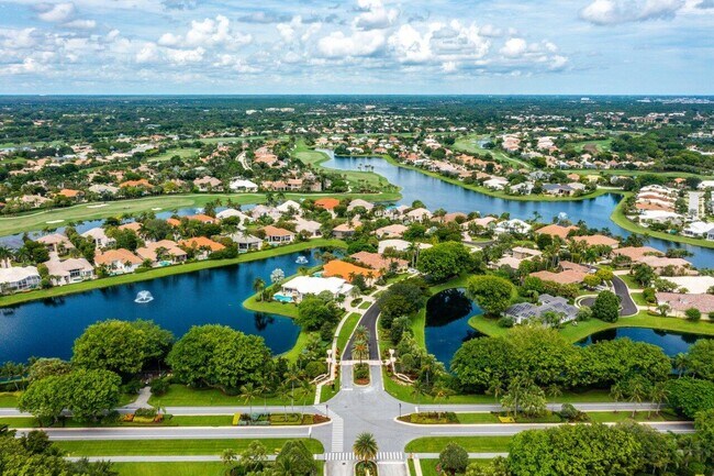 Building Photo - 1009 Grand Isle Terrace