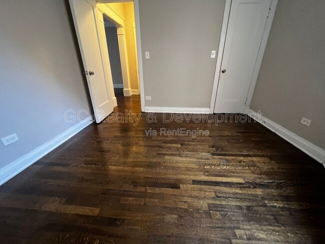 Building Photo - 6031 S Eberhart Ave