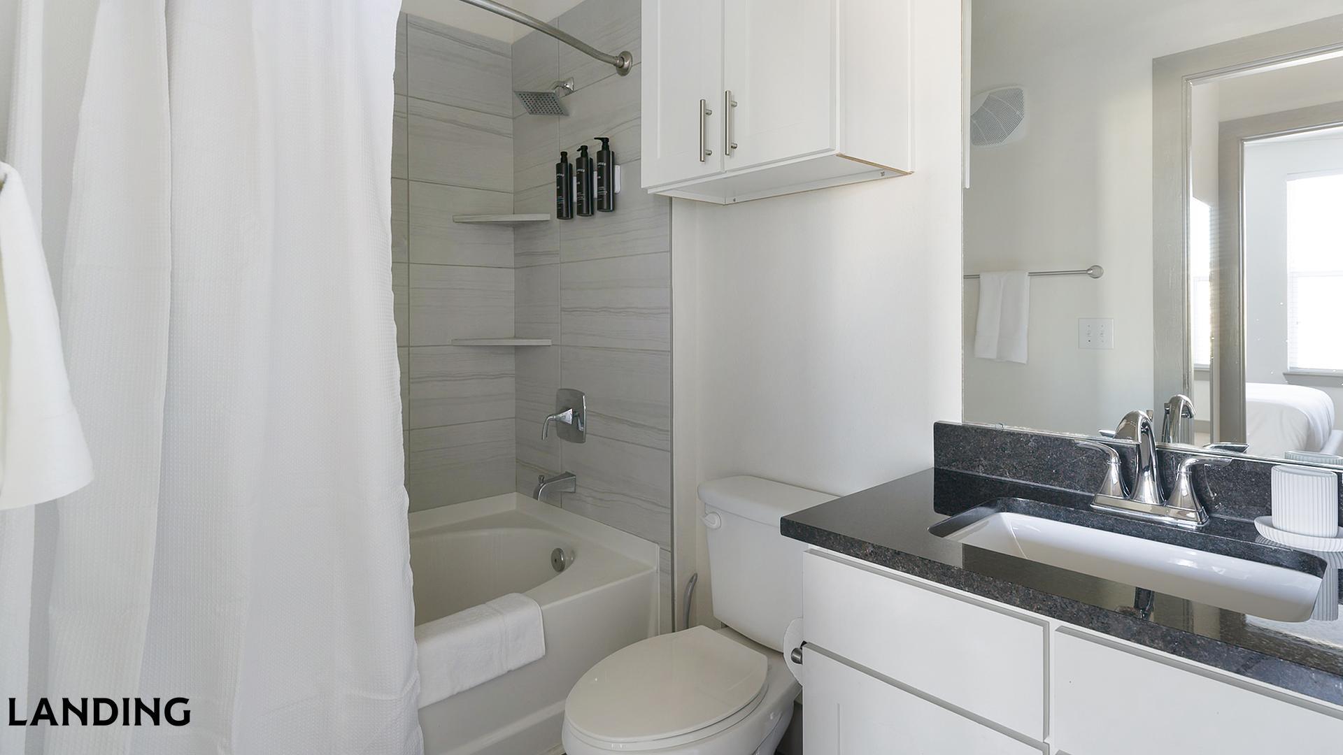 Building Photo - 300 Enclave Dr