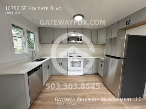 Building Photo - 10752 SE Holgate Blvd