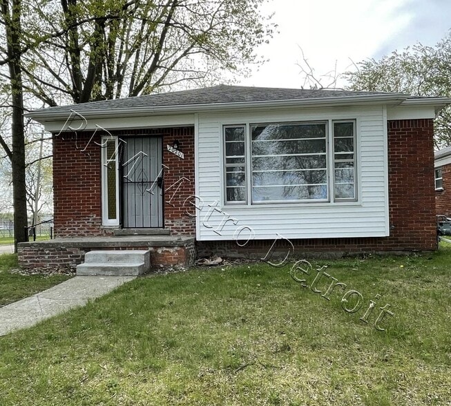 Primary Photo - 20201 Grandville Ave
