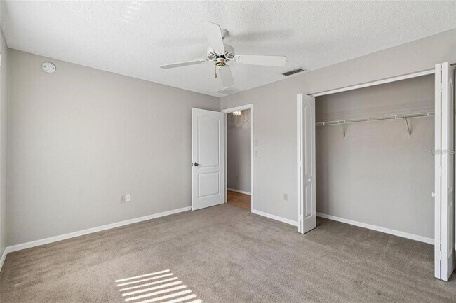 Building Photo - 11349 Sand Hill Ave