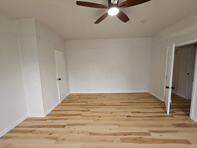 Building Photo - Fully Updated 4 bedroom 1 bathroom