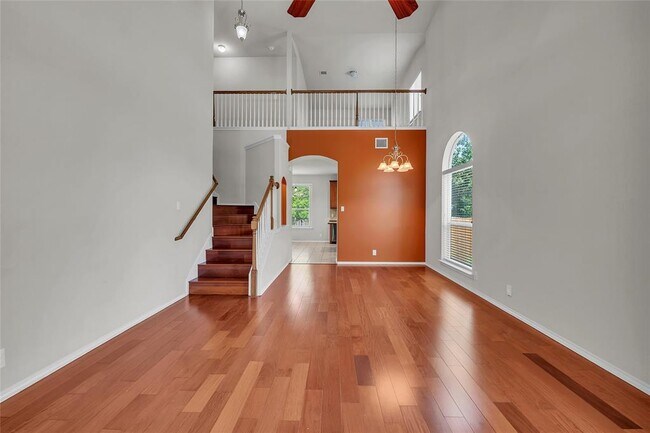Building Photo - 8609 Rock Pigeon Dr