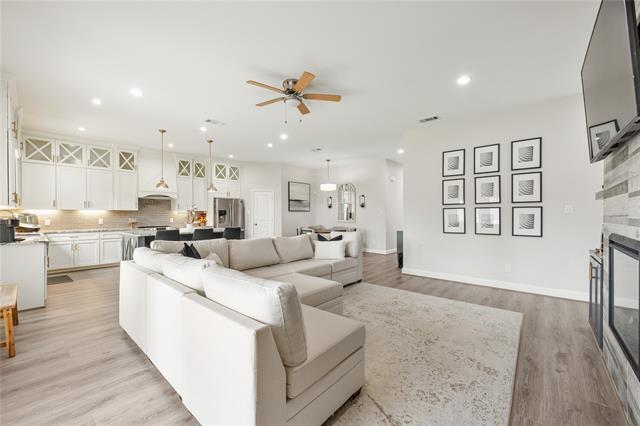 Building Photo - 7805 Pebble Beach Dr