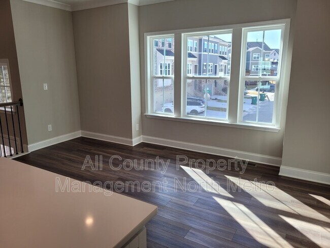 Building Photo - 2612 Blackburn Ct SE