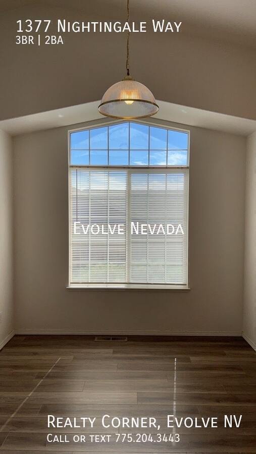 Building Photo - 1377 Nightingale Way