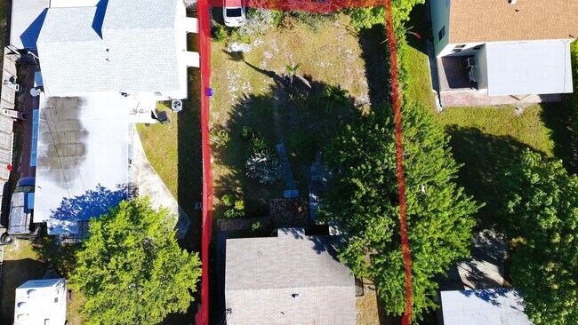 Building Photo - 1115 S M St