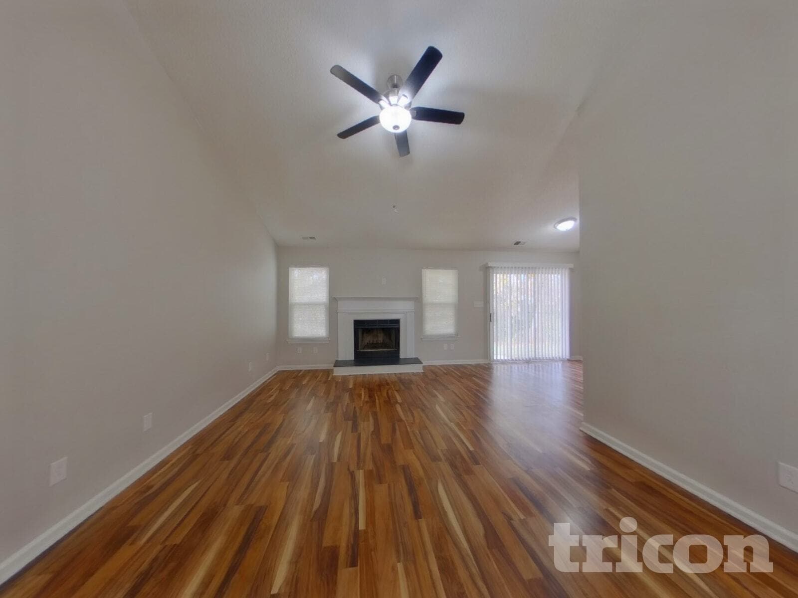 Building Photo - 11006 White Stag Dr