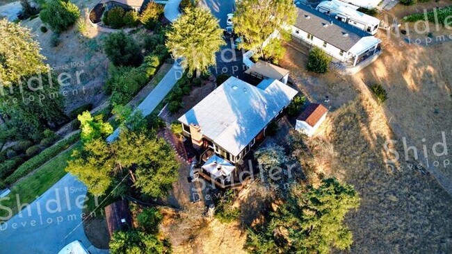 Building Photo - The Bridge House - 2 Bed 1 Bath with Uncompromising Views