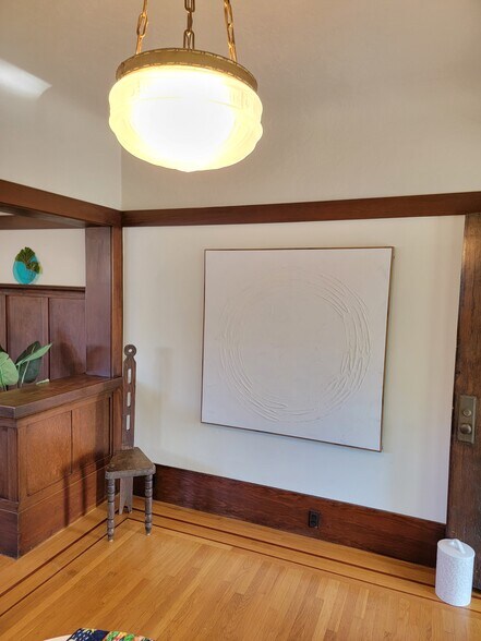 Building Photo - 1707 35th St