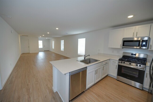 Building Photo - 10942 Tawny Rdg Dr