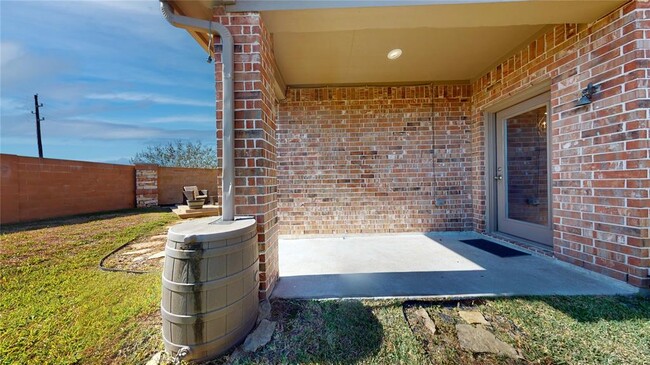 Building Photo - 32927 Silver Mdw Wy