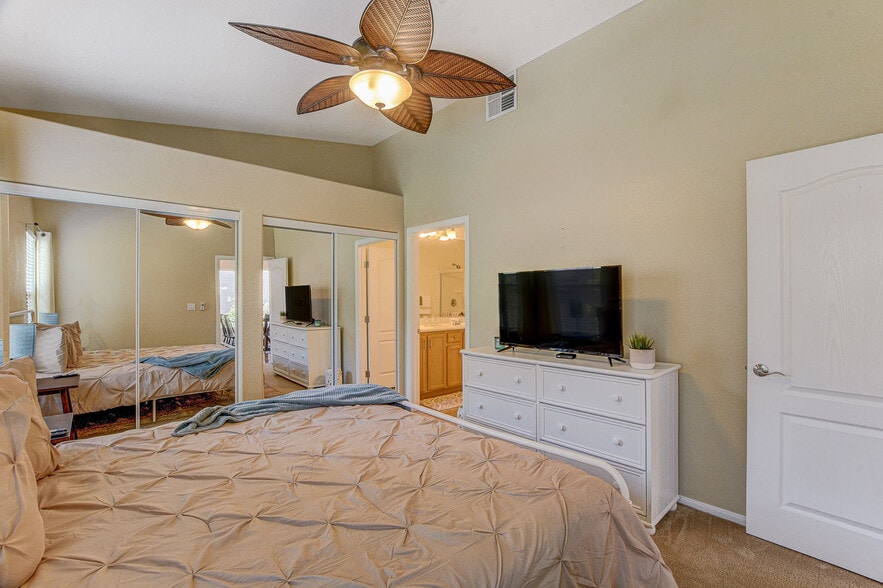 Building Photo - 3351 Indian Shadow St