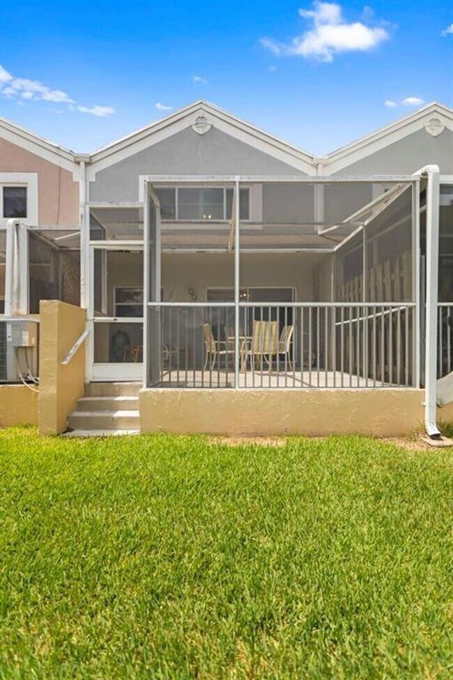 Building Photo - 1441 NW 122nd Terrace