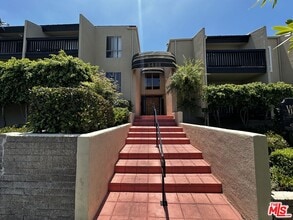 Building Photo - 3422 Maricopa St