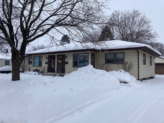 Front of the duplex. - 4602 Martha Ln