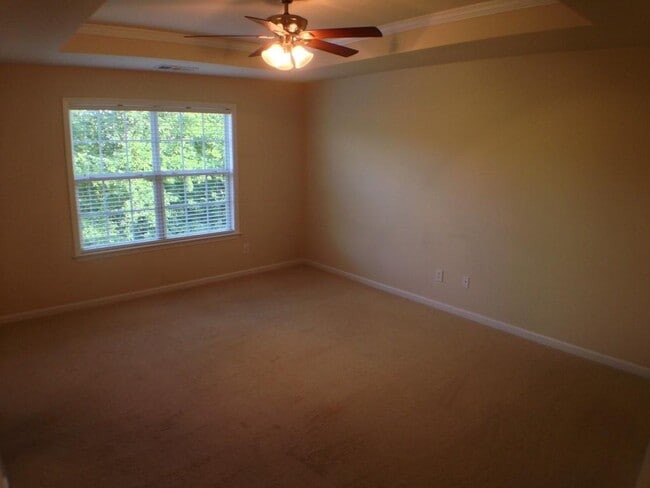 Building Photo - 5225 Wellsley Bend