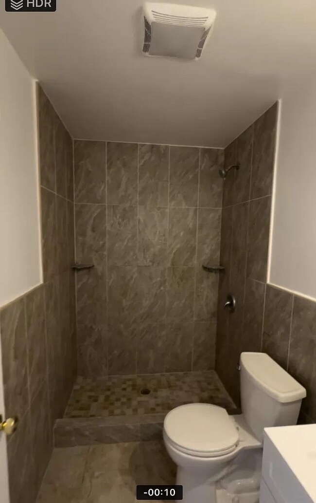 Building Photo - 6705 Ogontz Ave