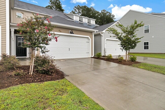 Building Photo - 146 Bellasera Wy