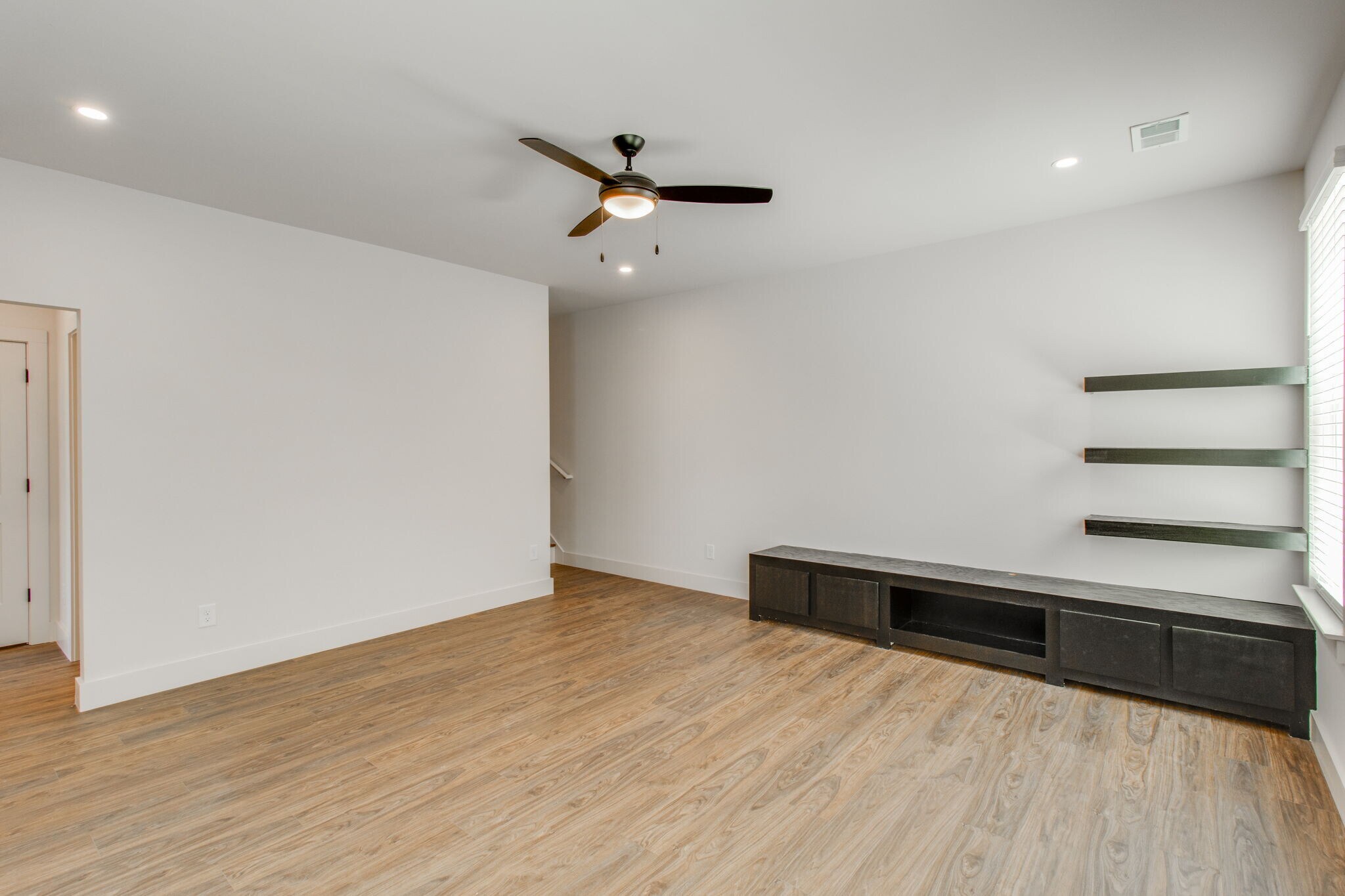 Building Photo - 2516 Richland St