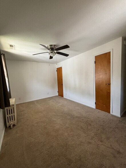 Bedroom 1 - 166 Southern Ave