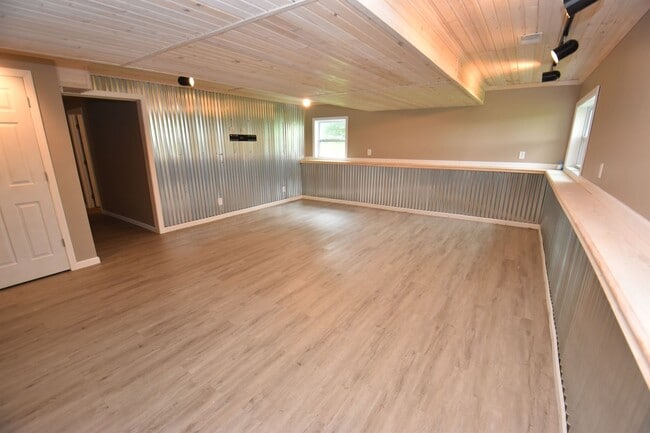 Building Photo - Penn Schools executive home on 5 acres in Granger IN!