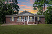 Building Photo - 5805 Trout Bayou Cir