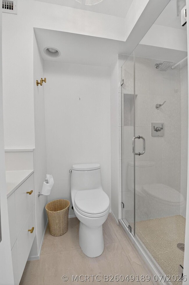 Building Photo - 4511 S Ocean Blvd