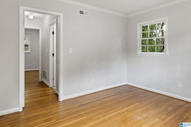 Building Photo - 2344 3rd Way NE