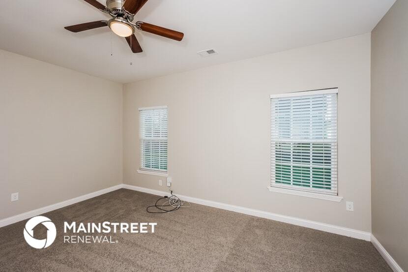 Building Photo - 10505 Evanwood Dr