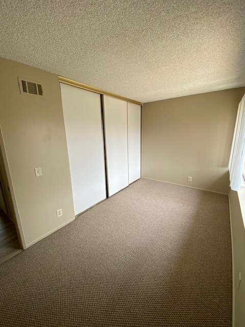 Building Photo - 7327 Unicorn Cir