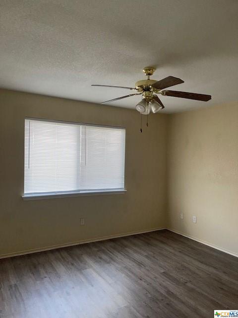 Building Photo - 1206 Fox Creek Dr