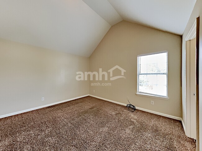 Building Photo - 1710 Tuftstown Ct