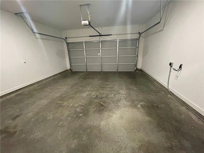 Building Photo - 3615 Silvery Wy